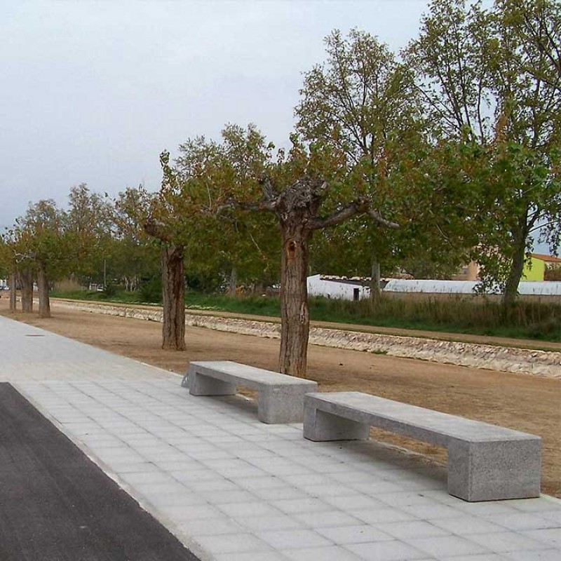 Banc urbà de formigó Amposta